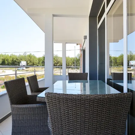 Martin Mit Beheiztem Pool With Heated Pool