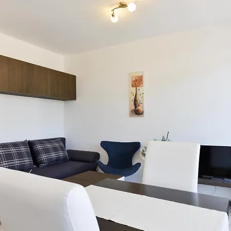 Martin Mit Beheiztem Pool With Heated Pool *