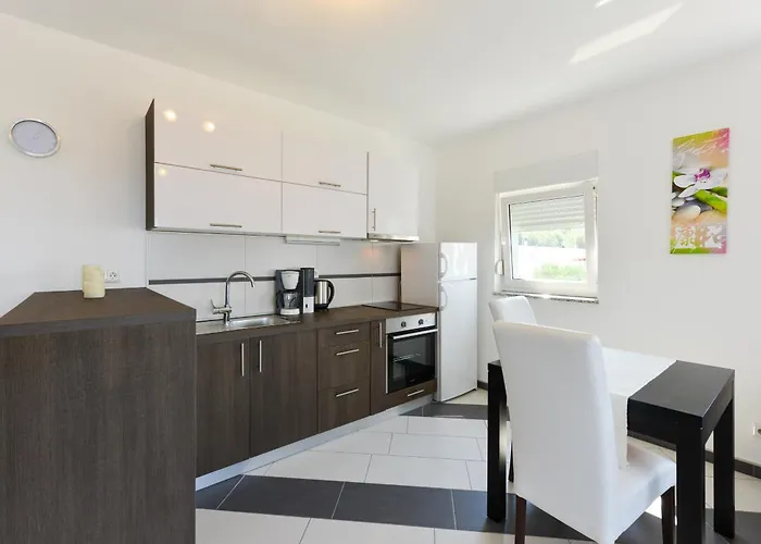 Martin Mit Beheiztem Pool With Heated Pool