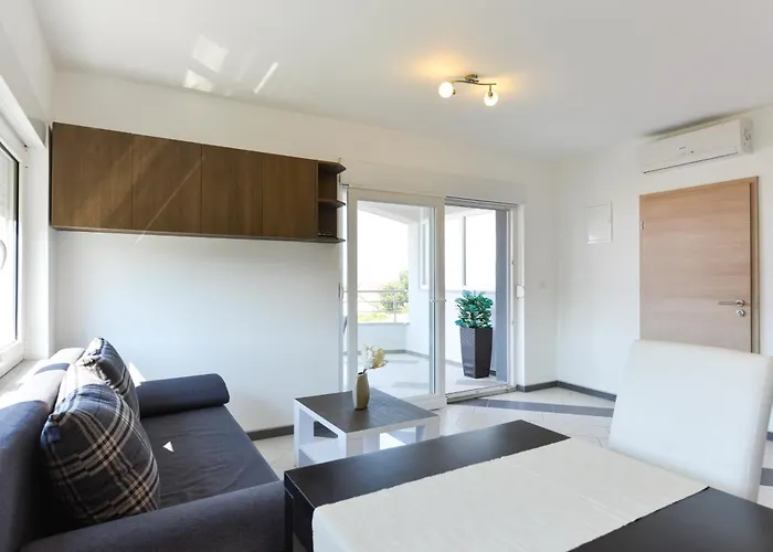 Martin Mit Beheiztem Pool With Heated Pool *