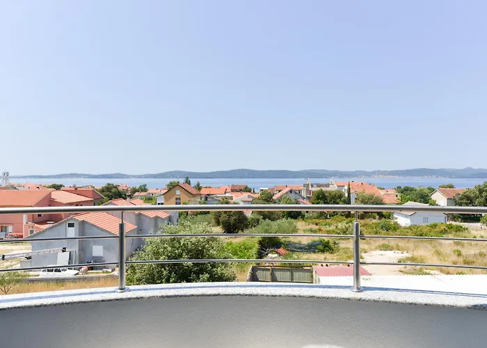 Martin Mit Beheiztem Pool With Heated Pool Bibinje