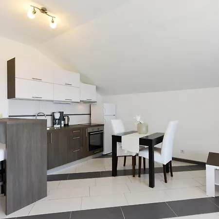 Apartament Martin Mit Beheiztem Pool With Heated Pool