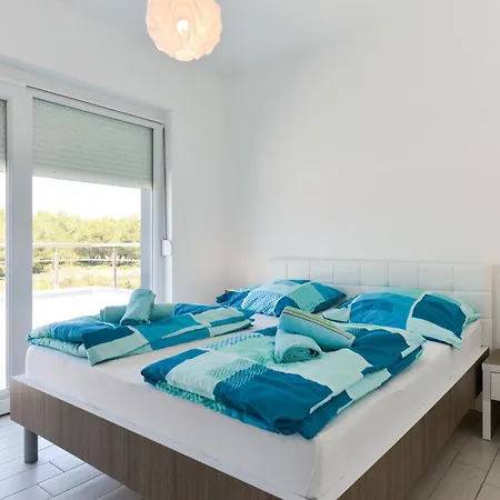 Martin Mit Beheiztem Pool With Heated Pool