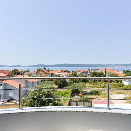 Martin Mit Beheiztem Pool With Heated Pool Bibinje