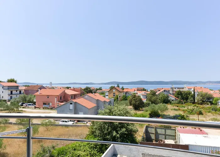 Apartmán Martin Mit Beheiztem Pool With Heated Pool Bibinje
