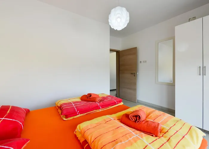 Martin Mit Beheiztem Pool With Heated Pool Apartmán