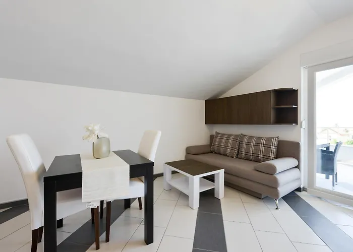 Martin Mit Beheiztem Pool With Heated Pool Lejlighed Bibinje