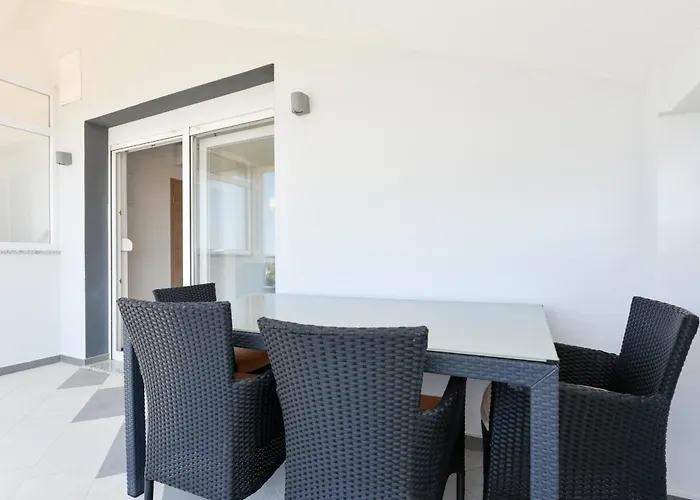 Martin Mit Beheiztem Pool With Heated Pool *